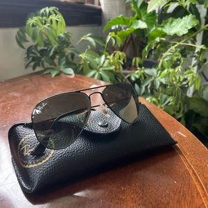 RAY-BAN vintage aviators for small face